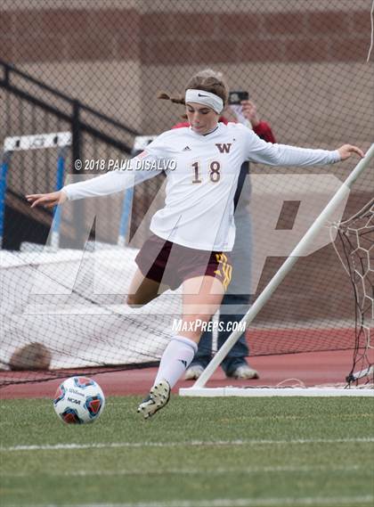 Thumbnail 2 in Silver Creek vs. Windsor (CHSAA 4A Semi-Final) photogallery.