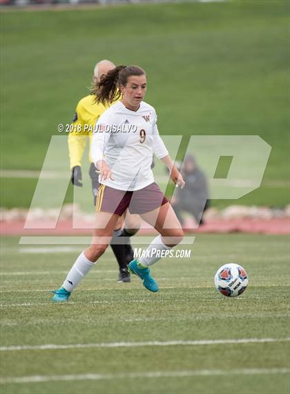 Thumbnail 1 in Silver Creek vs. Windsor (CHSAA 4A Semi-Final) photogallery.