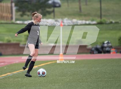 Thumbnail 3 in Silver Creek vs. Windsor (CHSAA 4A Semi-Final) photogallery.