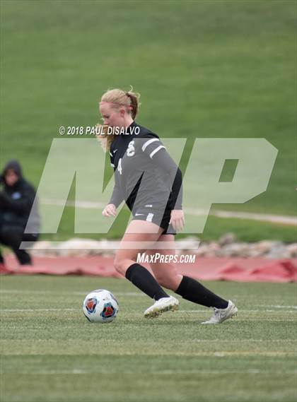 Thumbnail 2 in Silver Creek vs. Windsor (CHSAA 4A Semi-Final) photogallery.