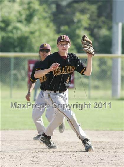 Thumbnail 1 in Granby Memorial vs. Avon (NCCC Tournament) photogallery.