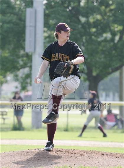 Thumbnail 3 in Granby Memorial vs. Avon (NCCC Tournament) photogallery.