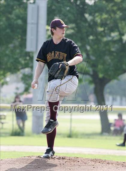 Thumbnail 2 in Granby Memorial vs. Avon (NCCC Tournament) photogallery.