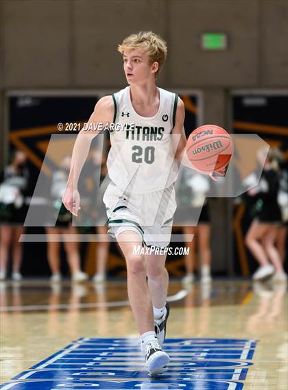Thumbnail 1 in Lehi vs. Olympus (UHSAA 5A Semifinal) photogallery.