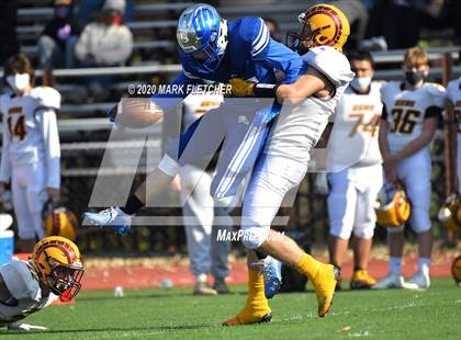 Thumbnail 3 in Gloucester Catholic @ Paul VI photogallery.