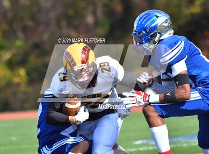 Thumbnail 3 in Gloucester Catholic @ Paul VI photogallery.