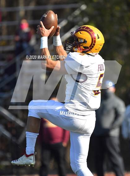 Thumbnail 2 in Gloucester Catholic @ Paul VI photogallery.