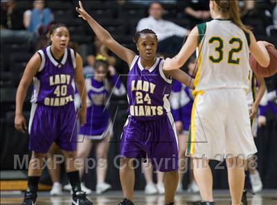 Thumbnail 1 in Waynesboro vs Bruton (VHSL AA Semifinal) photogallery.