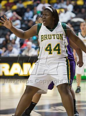 Thumbnail 3 in Waynesboro vs Bruton (VHSL AA Semifinal) photogallery.