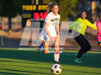 Thumbnail 1 in Mayfield @ Alamogordo photogallery.