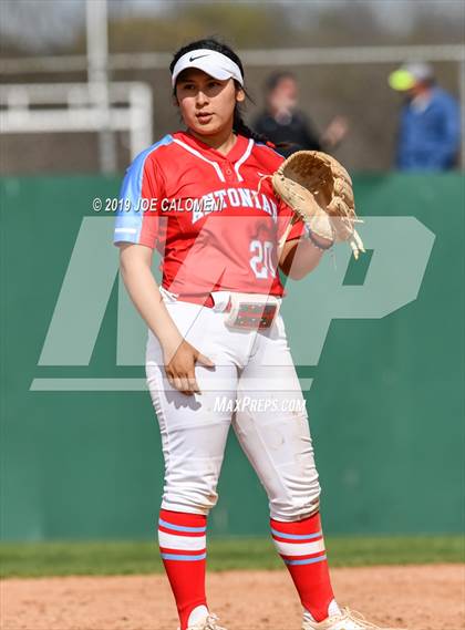 Thumbnail 3 in Reagan [Ronald] vs Antonian Prep (NEISD Softball Tournament) photogallery.