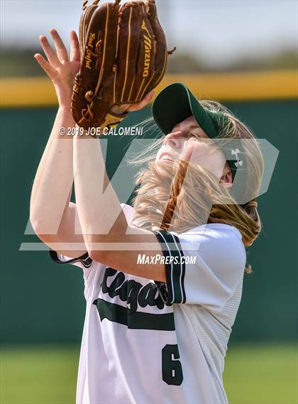 Thumbnail 3 in Reagan [Ronald] vs Antonian Prep (NEISD Softball Tournament) photogallery.