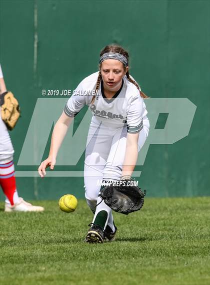 Thumbnail 2 in Reagan [Ronald] vs Antonian Prep (NEISD Softball Tournament) photogallery.