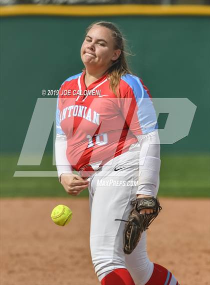 Thumbnail 3 in Reagan [Ronald] vs Antonian Prep (NEISD Softball Tournament) photogallery.