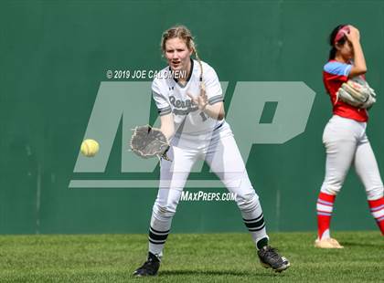 Thumbnail 2 in Reagan [Ronald] vs Antonian Prep (NEISD Softball Tournament) photogallery.