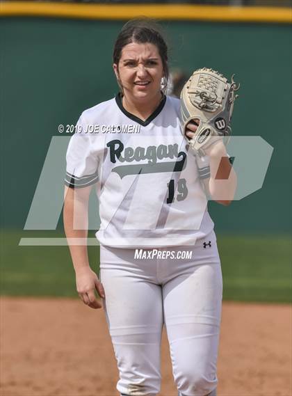 Thumbnail 1 in Reagan [Ronald] vs Antonian Prep (NEISD Softball Tournament) photogallery.