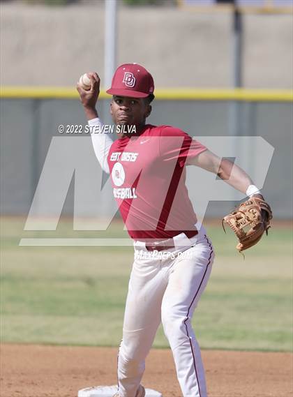 Thumbnail 2 in Desert Oasis vs. Santana (71st Annual San Diego Lions Tournament) photogallery.