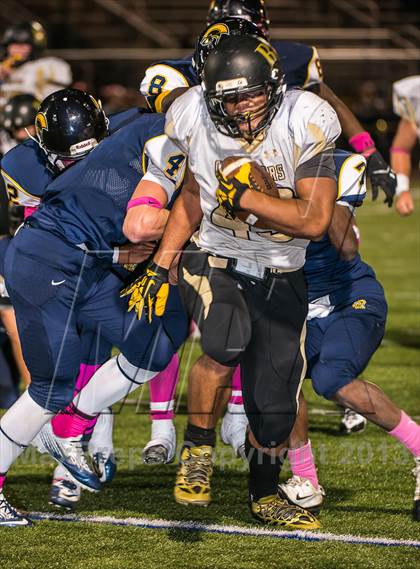 Thumbnail 1 in St. Mary's vs. Bishop Fenwick photogallery.