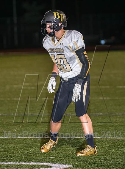Thumbnail 3 in St. Mary's vs. Bishop Fenwick photogallery.