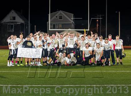 Thumbnail 2 in St. Mary's vs. Bishop Fenwick photogallery.