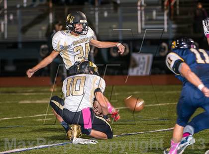 Thumbnail 1 in St. Mary's vs. Bishop Fenwick photogallery.