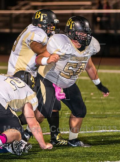Thumbnail 2 in St. Mary's vs. Bishop Fenwick photogallery.