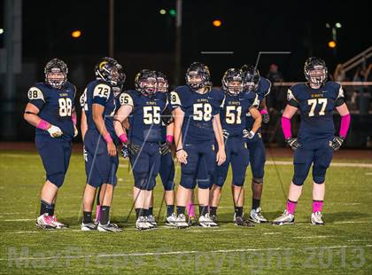 Thumbnail 3 in St. Mary's vs. Bishop Fenwick photogallery.