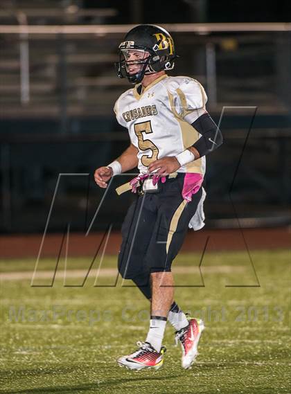 Thumbnail 3 in St. Mary's vs. Bishop Fenwick photogallery.