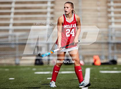 Thumbnail 2 in Langley vs McLean (Bulldog Invitational) photogallery.
