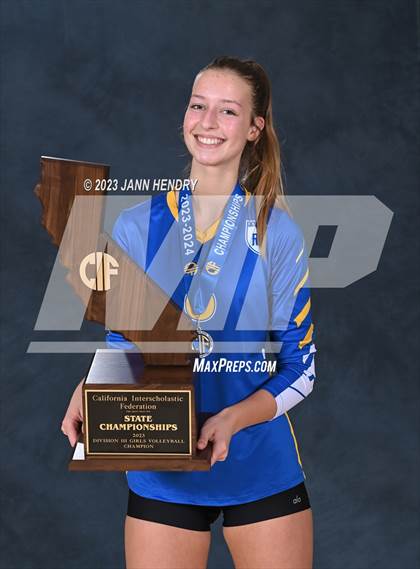 Thumbnail 1 in Ripon Christian @ Redwood (CIF State D3 Final Awards) photogallery.