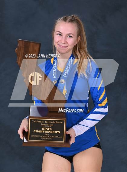 Thumbnail 3 in Ripon Christian @ Redwood (CIF State D3 Final Awards) photogallery.
