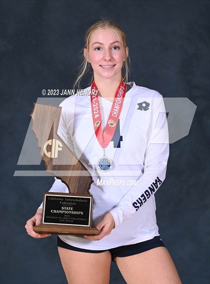 Thumbnail 1 in Ripon Christian @ Redwood (CIF State D3 Final Awards) photogallery.