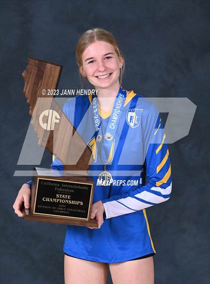 Thumbnail 2 in Ripon Christian @ Redwood (CIF State D3 Final Awards) photogallery.