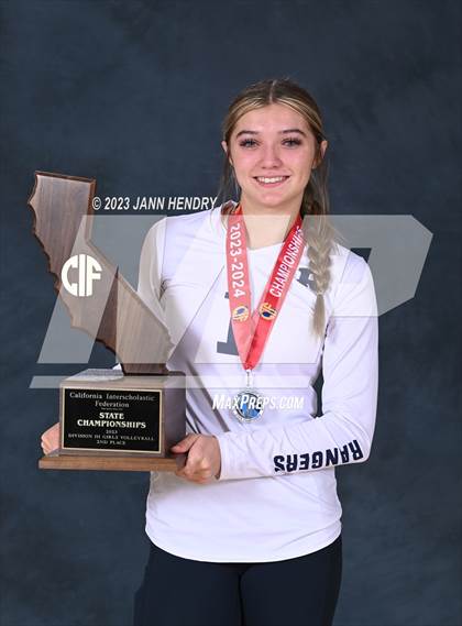 Thumbnail 3 in Ripon Christian @ Redwood (CIF State D3 Final Awards) photogallery.