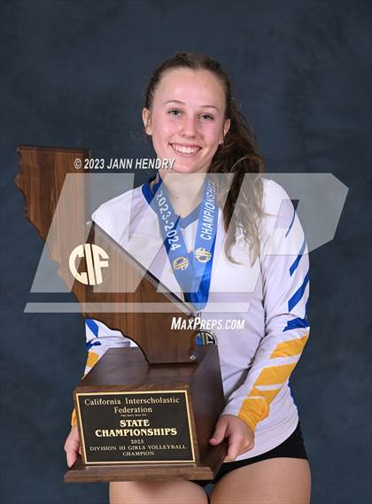 Thumbnail 2 in Ripon Christian @ Redwood (CIF State D3 Final Awards) photogallery.