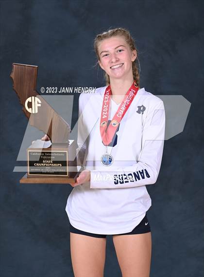 Thumbnail 2 in Ripon Christian @ Redwood (CIF State D3 Final Awards) photogallery.