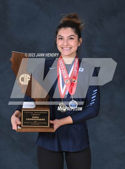 Thumbnail 3 in Ripon Christian @ Redwood (CIF State D3 Final Awards) photogallery.