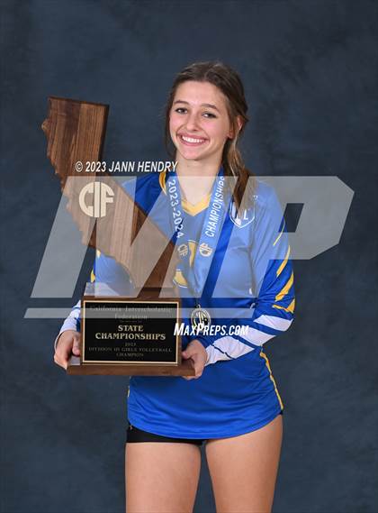 Thumbnail 3 in Ripon Christian @ Redwood (CIF State D3 Final Awards) photogallery.