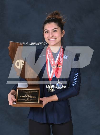 Thumbnail 2 in Ripon Christian @ Redwood (CIF State D3 Final Awards) photogallery.