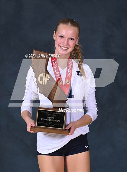 Thumbnail 1 in Ripon Christian @ Redwood (CIF State D3 Final Awards) photogallery.