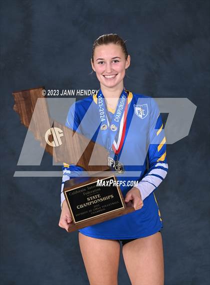 Thumbnail 1 in Ripon Christian @ Redwood (CIF State D3 Final Awards) photogallery.