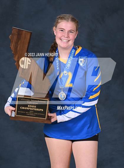 Thumbnail 2 in Ripon Christian @ Redwood (CIF State D3 Final Awards) photogallery.