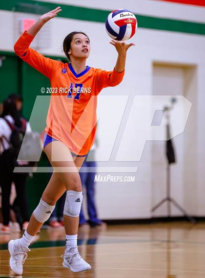Thumbnail 2 in College Park vs Grand Oaks photogallery.