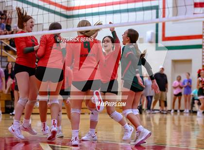 Thumbnail 2 in College Park vs Grand Oaks photogallery.