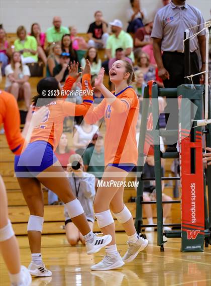 Thumbnail 1 in College Park vs Grand Oaks photogallery.