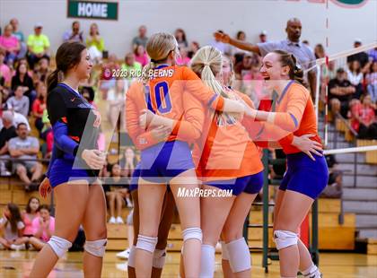 Thumbnail 3 in College Park vs Grand Oaks photogallery.