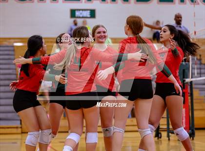 Thumbnail 3 in College Park vs Grand Oaks photogallery.