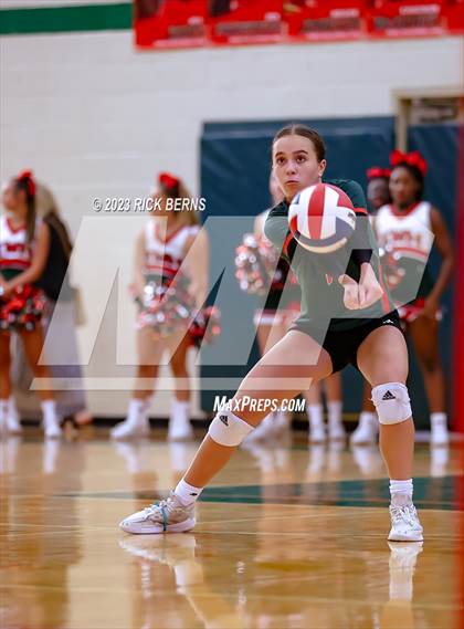 Thumbnail 1 in College Park vs Grand Oaks photogallery.