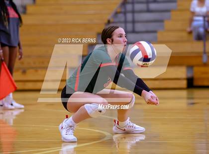 Thumbnail 2 in College Park vs Grand Oaks photogallery.