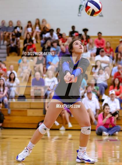 Thumbnail 1 in College Park vs Grand Oaks photogallery.
